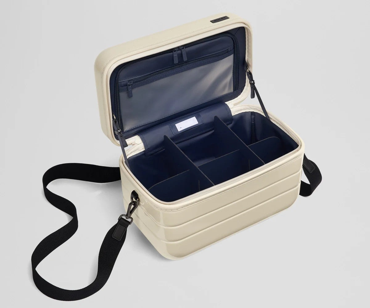 Hard Shell Polycarbonate Travel Train Case with Shoulder Strap